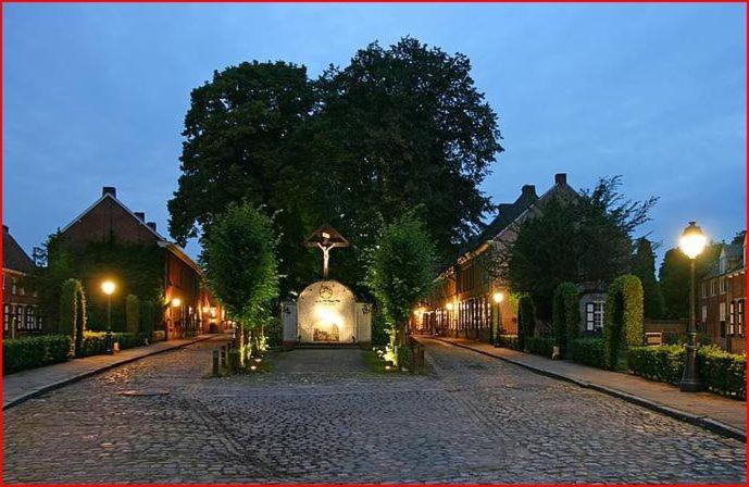B&B Bon-Bon 'Nuit' Turnhout Dış mekan fotoğraf